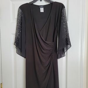 NWOT MSK Split Sleeve Beaded Midi Dress Size 6